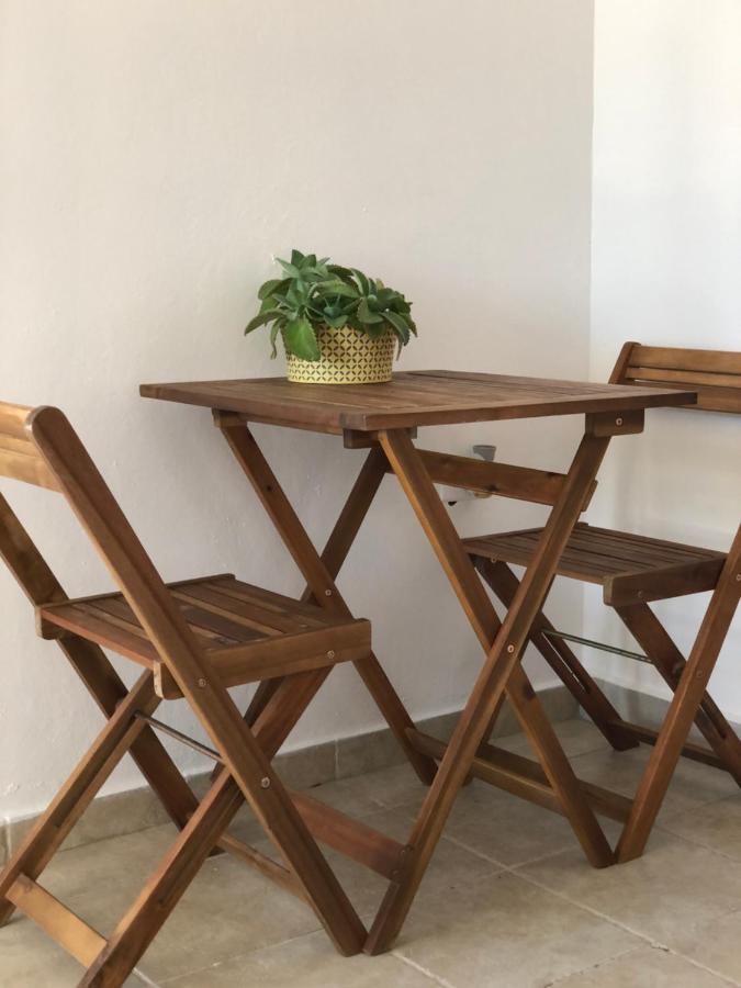 The Beach Guesthouse Pinones Extérieur photo